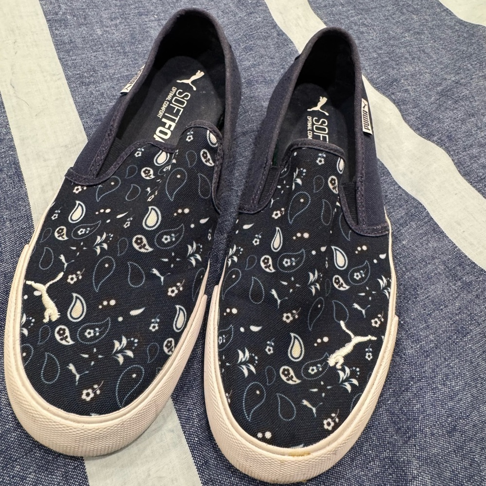Puma Blue Paisley Slip-On Shoes - Picture 1 of 6